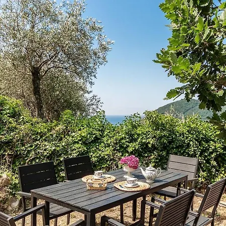 Casa Margherita La Vivagna Olive Trees & Sea Holiday home San Pier di Canne